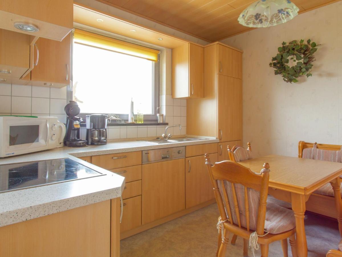 Вілла Luxurious Farmhouse Near The Ski Area Гелленталь Екстер'єр фото